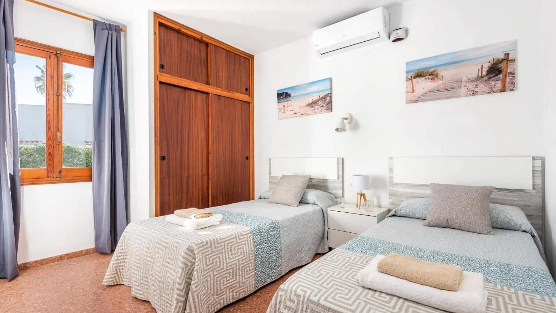 Villa Crisanna By Villa Plus Cala'N Bosch   Cala'N Bosch (Menorca)