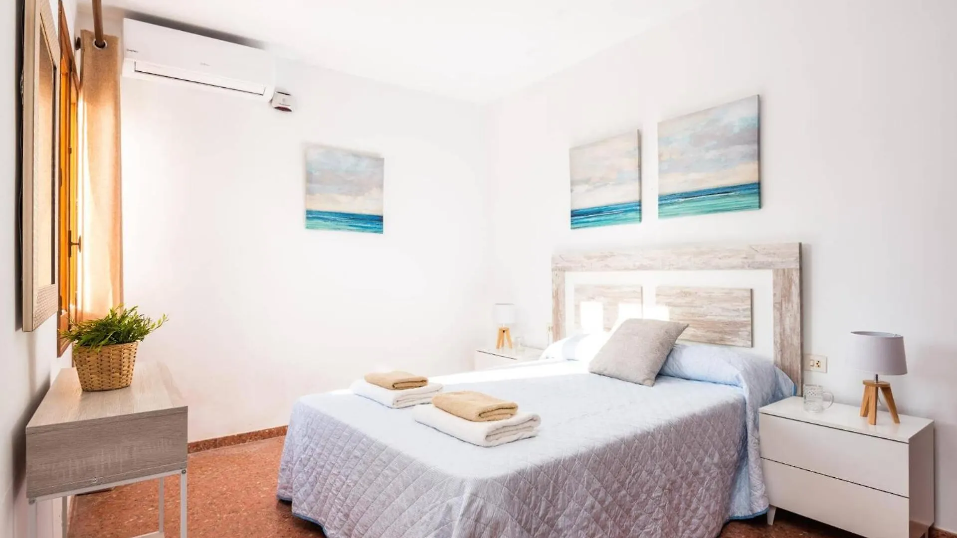 Villa Crisanna By Villa Plus Cala'N Bosch  0*, Cala'N Bosch (Menorca) Spain
